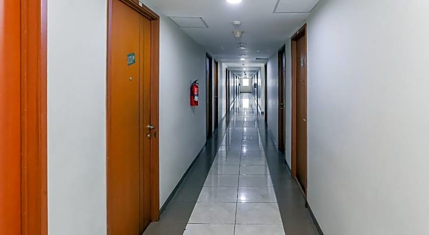 Capital O 93371 Pelangi Residence 5