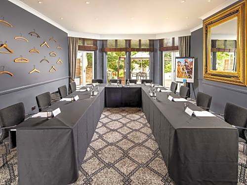 Mercure Oxford Hawkwell House Hotel