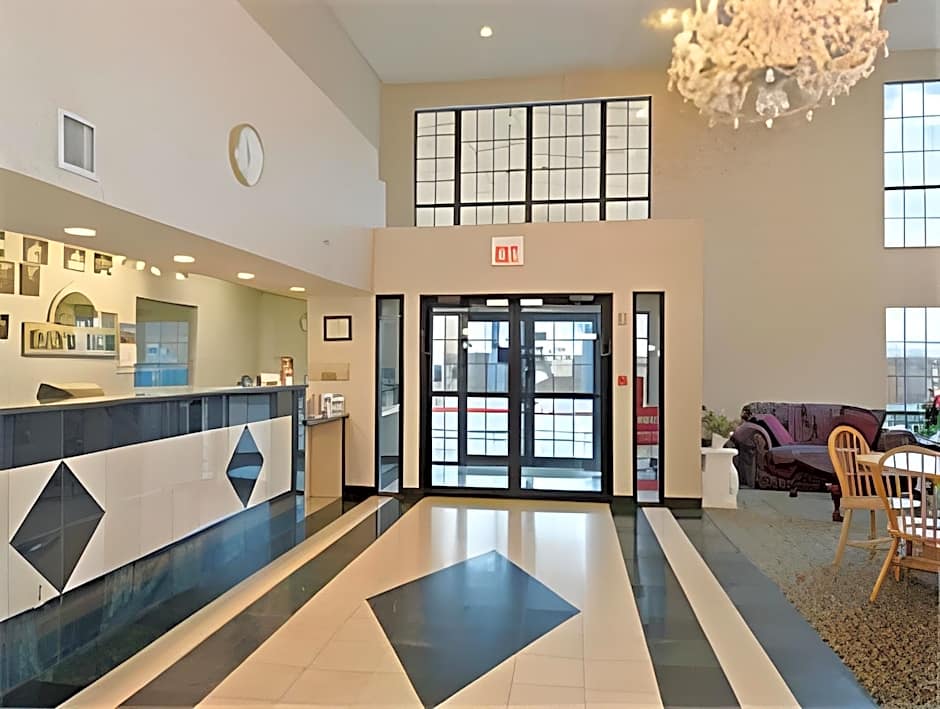 Arya Inn & Suites