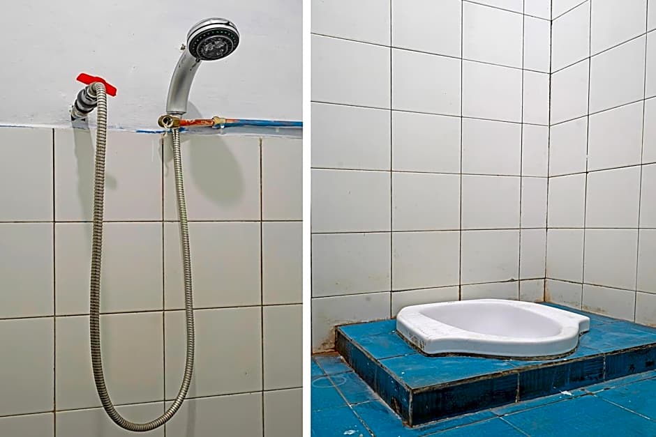 OYO Life 92694 Kost Nino