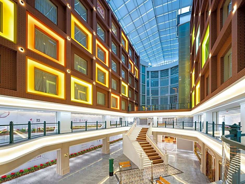 Guangzhou Wogo Yuanbao Hotel-Zhujiang New Town-Free Canton Fair Shuttle Bus & Overseas Buyer Registration Services