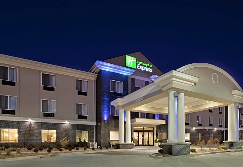 Holiday Inn Express & Suites Pittsburg