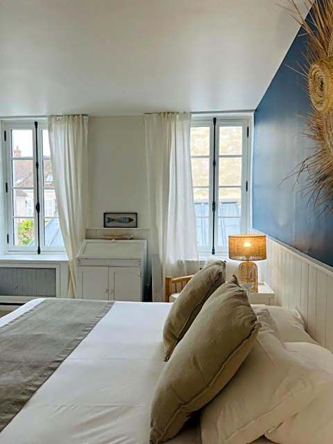 Hôtel Saint-Laurent, The Originals Relais