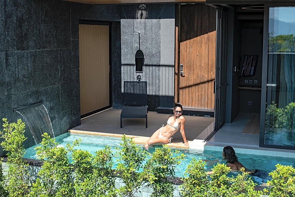 AKRA Collection Layan - Hideaway Villas