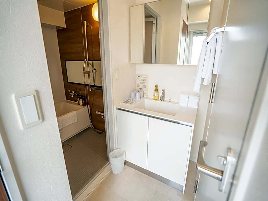 Seaside Condominium Rana Chatan