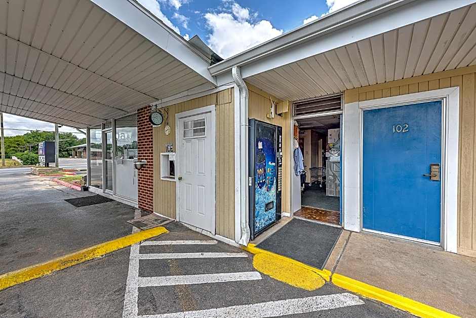 Guest Inn Rogers