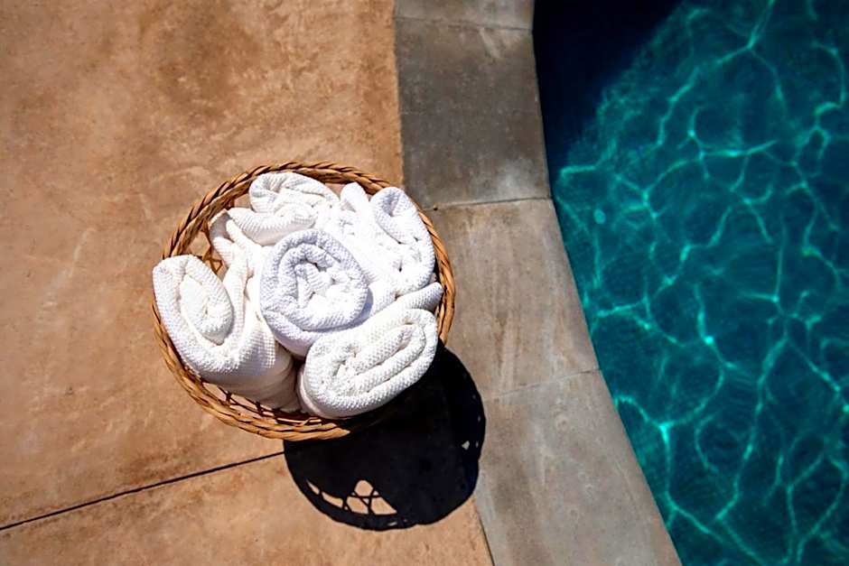 Glamping Can Bora Lodges