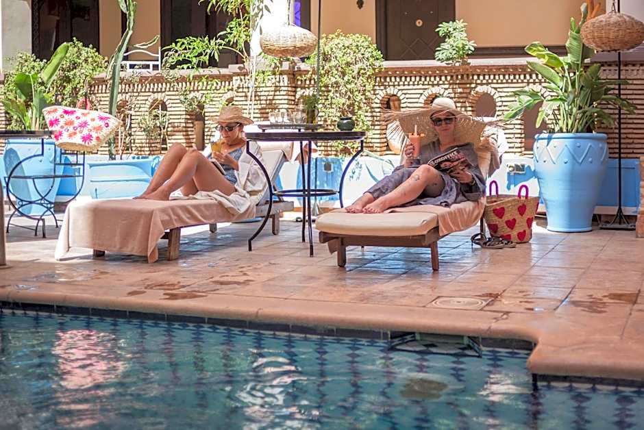 Amani Hotel Suites & Spa