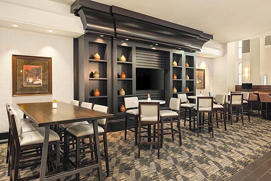 Sheraton Overland Park Hotel At The Convention Center