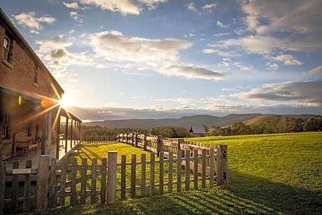 The Barracks, Tocal