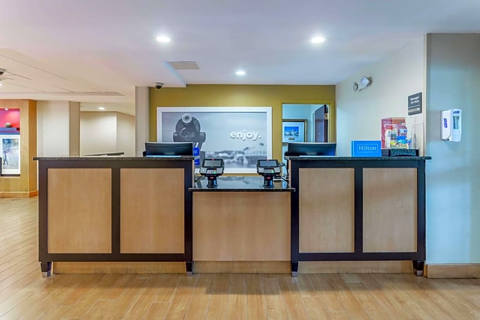 Hampton Inn By Hilton Groton