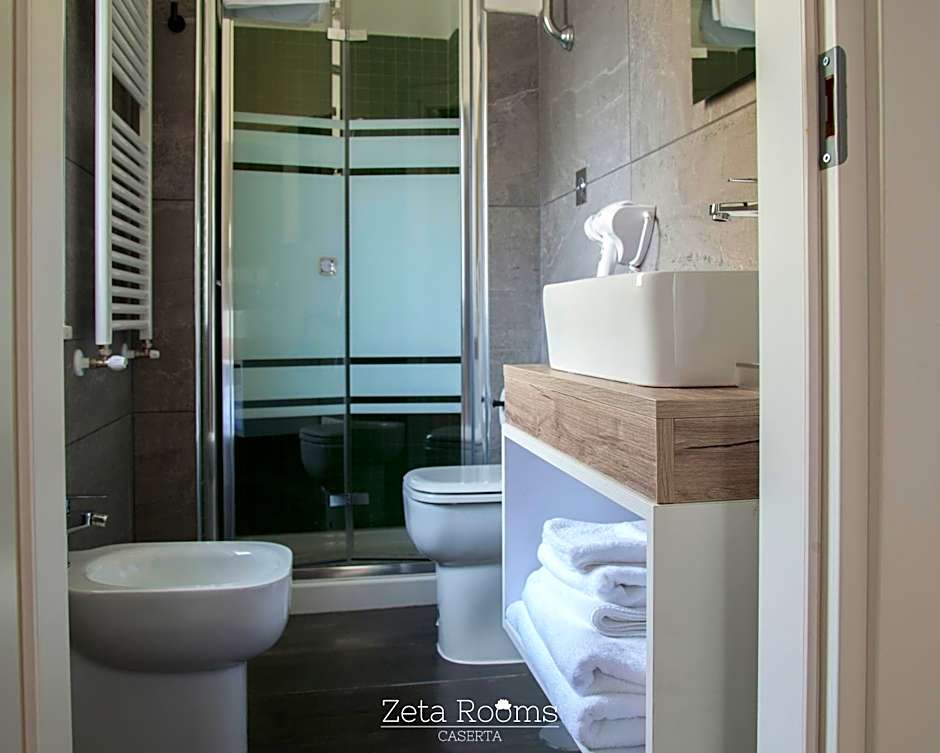 Zeta Rooms