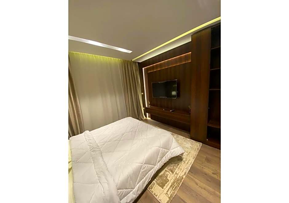 فيلا رائعة في أفخم كومباوندات الشيخ زايد