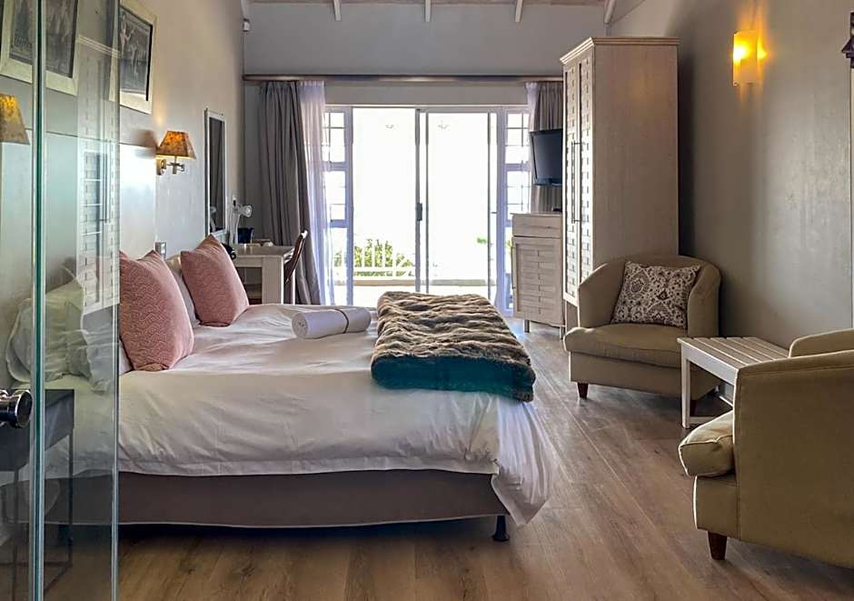 Sir Roys Guesthouse At The Sea