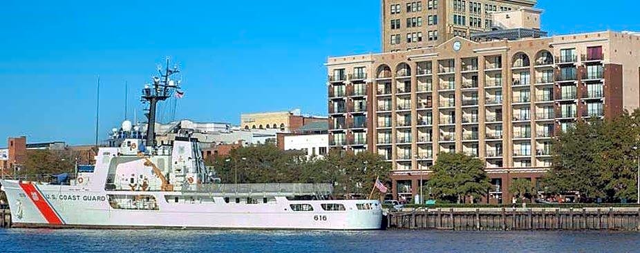 Riverview Suites at Water Street Center