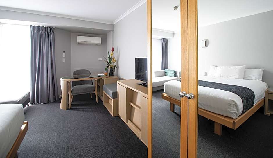 Capital Executive Apartment Hotel