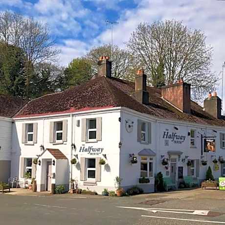 The Halfway House Pub and Kitchen