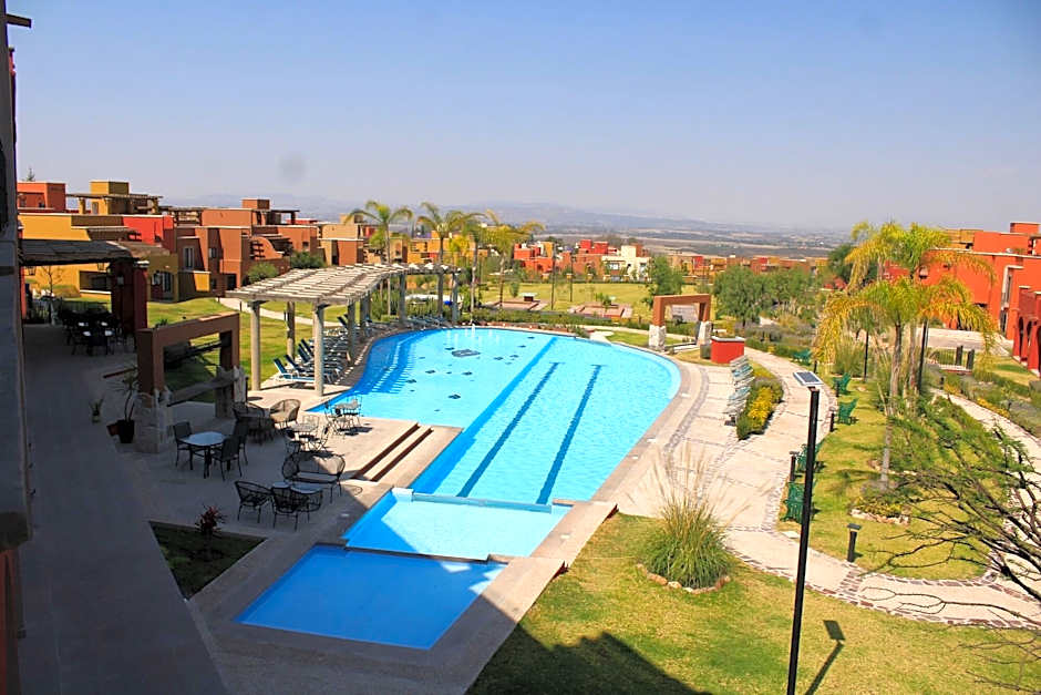 Krystal Grand San Miguel