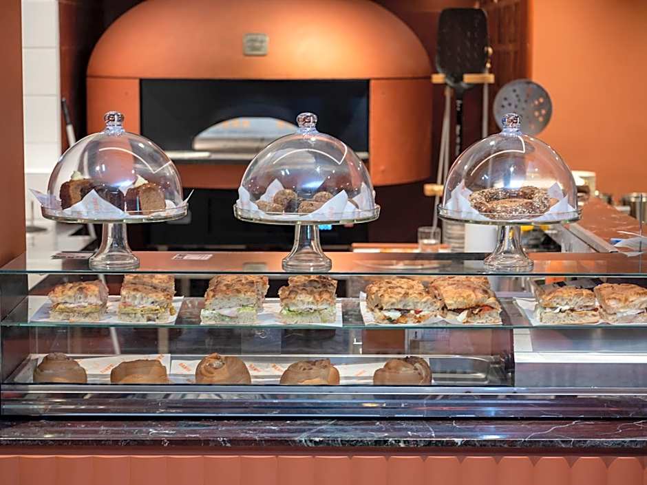 Legacy Gastro Suites