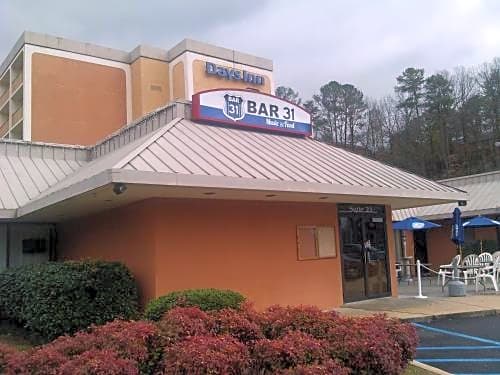 Days Inn by Wyndham Birmingham AL