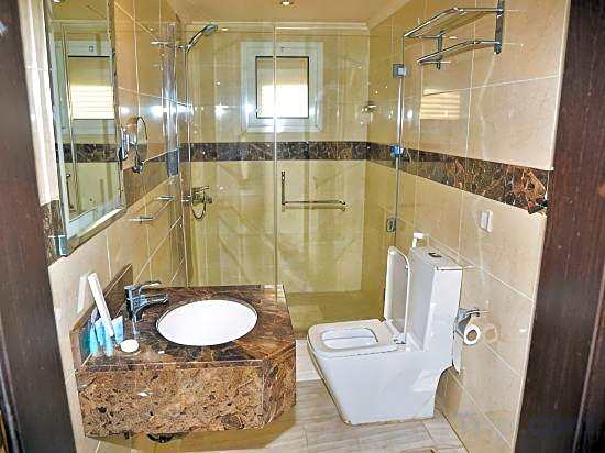 Ozone hotel