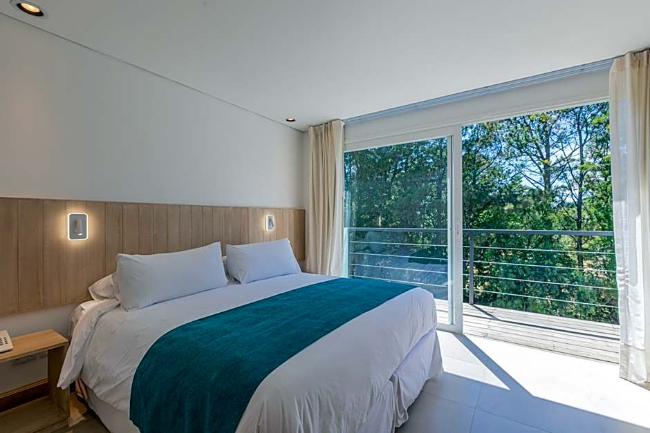 Live Hotel Boutique (Adults only)