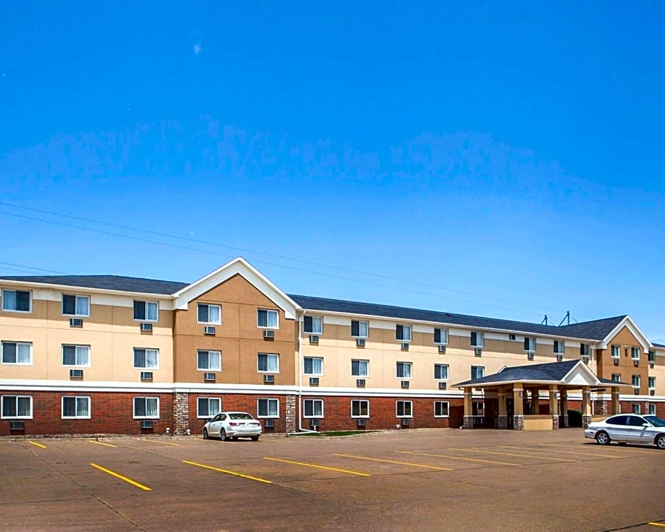 Quality Inn & Suites Davenport