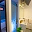 ETNEA 208 LUXURY JACUZZI SUITE Catania