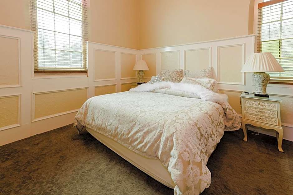 castlemaine colonial motel