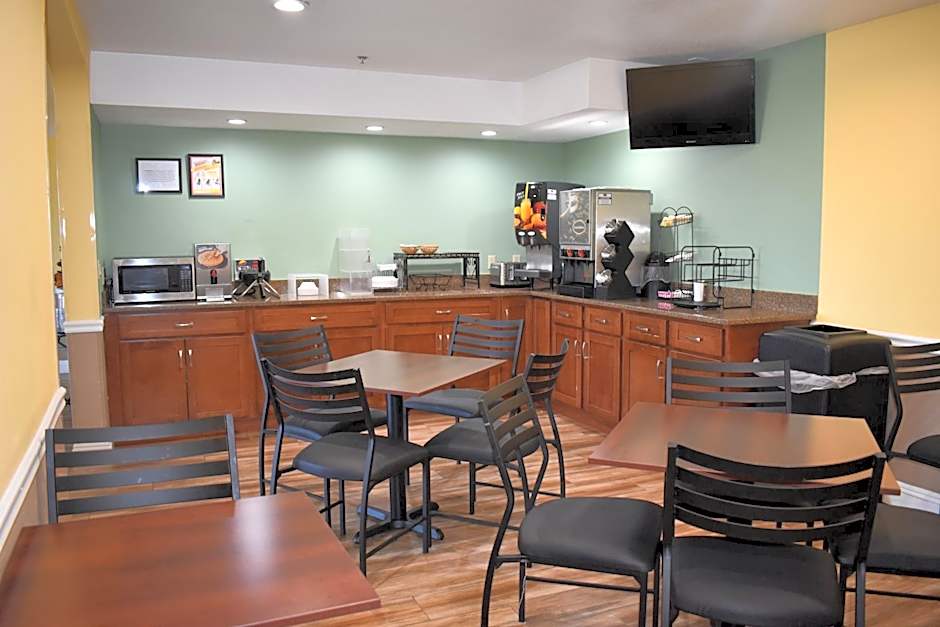 Baymont by Wyndham Manteca