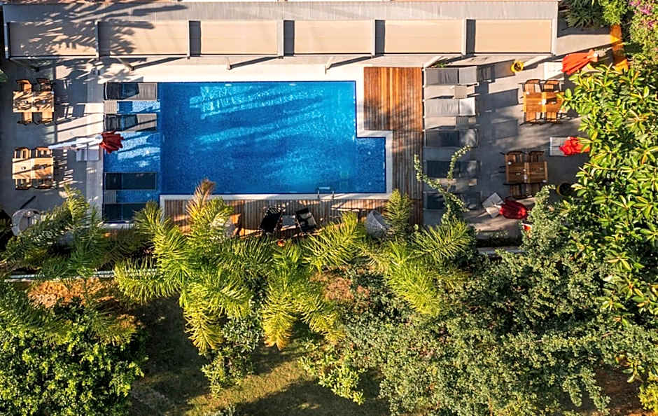 Laren Sea Side Hotel Spa