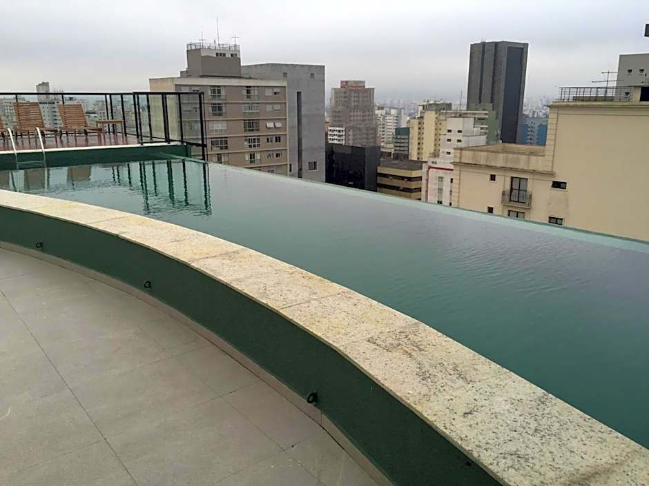 Roof Top Bela Cintra Residence