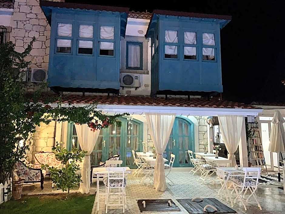 Windmill Alaçatı