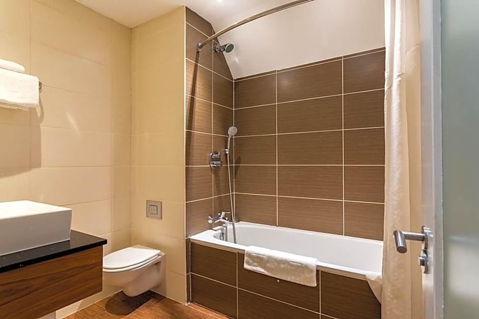 Holiday Inn Newcastle-Jesmond By IHG