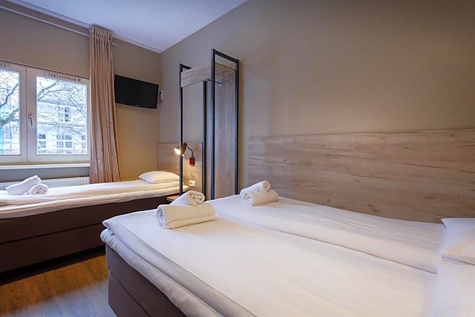 Amsterdam Downtown Hotel