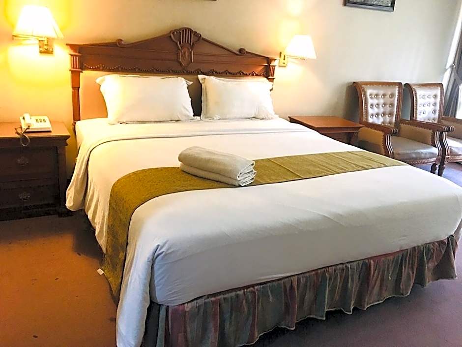 New Grand Park Hotel