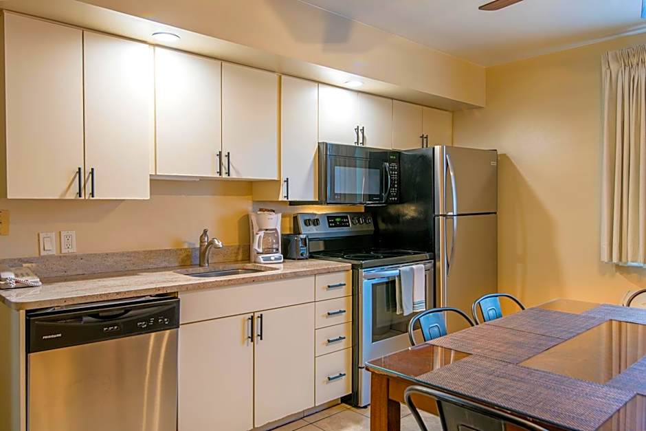 Glenwood Springs Cedar Lodge