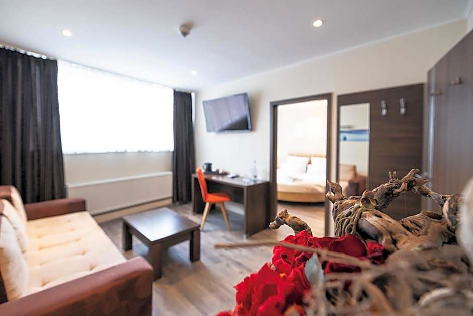 home Hotel
