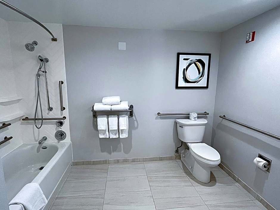 Holiday Inn Los Angeles - LAX Airport By IHG