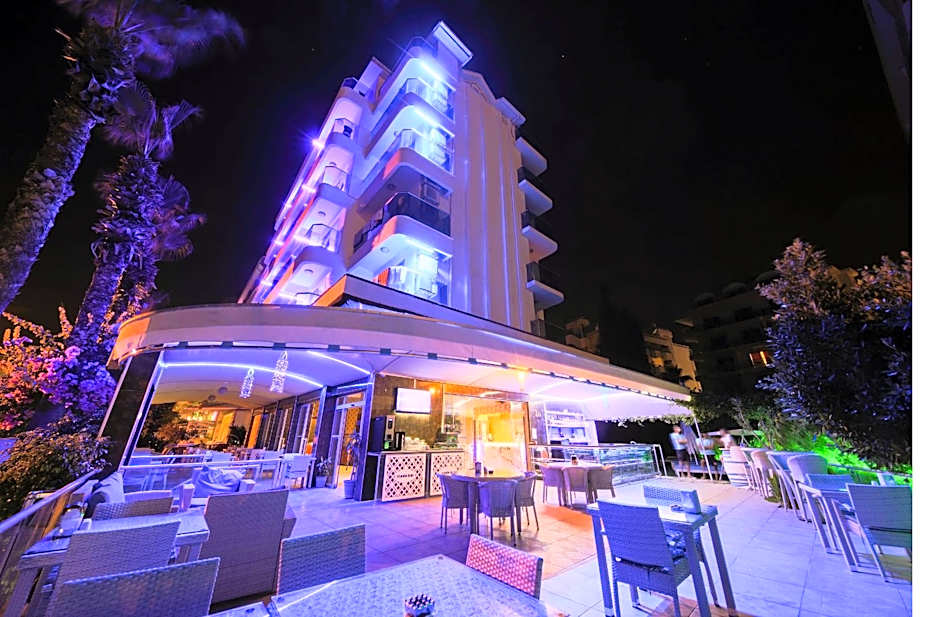 Moda Beach Hotel