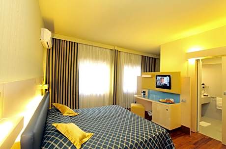 Economy Double or Twin Room