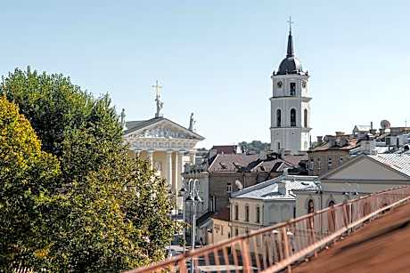 CATHEDRAL Old Town Suites