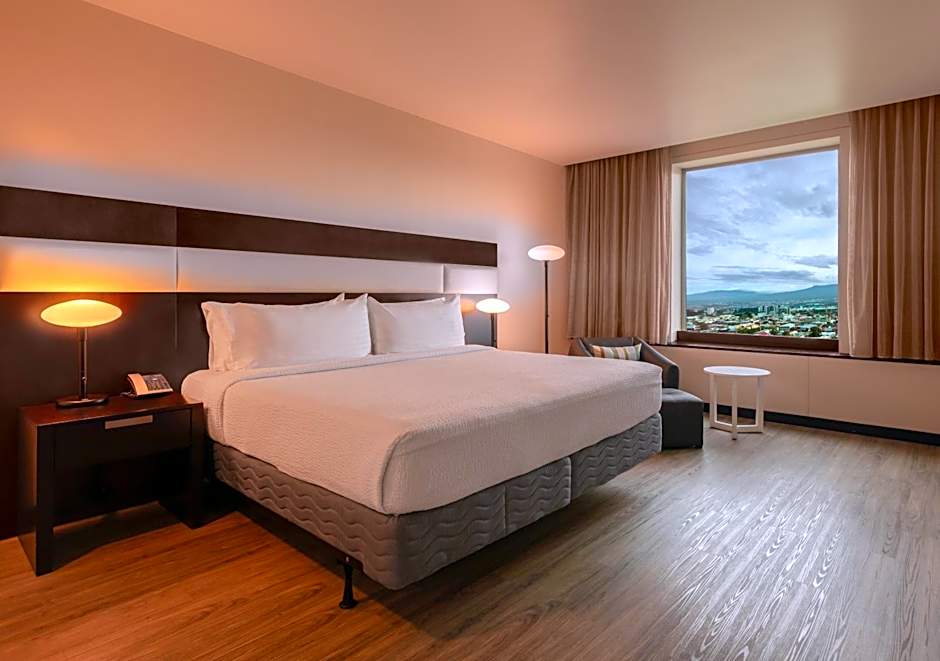 Four Points by Sheraton San Jose Sabana