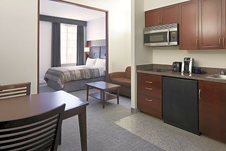 One-Room Suite with Kitchenette