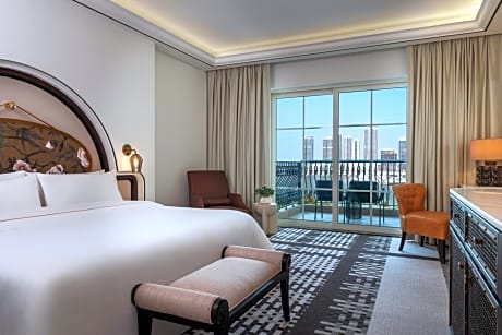 Westin Club Suite Sea View, 1 King bed with Balcony, separate Lounge with Sofa bed, Breakfast, Dubai Airport Transfers, Happy Hour, Afternoon tea, Club Lounge & Jungle Bay Waterpark access
