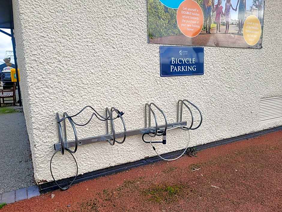 Lyons Robin Hood Holiday Park, The Shamrock Way