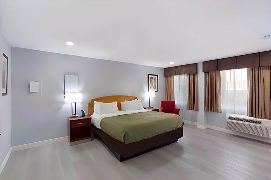 Quality Inn Redding near I-5