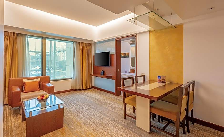 Photo 1 of 18 of Suite