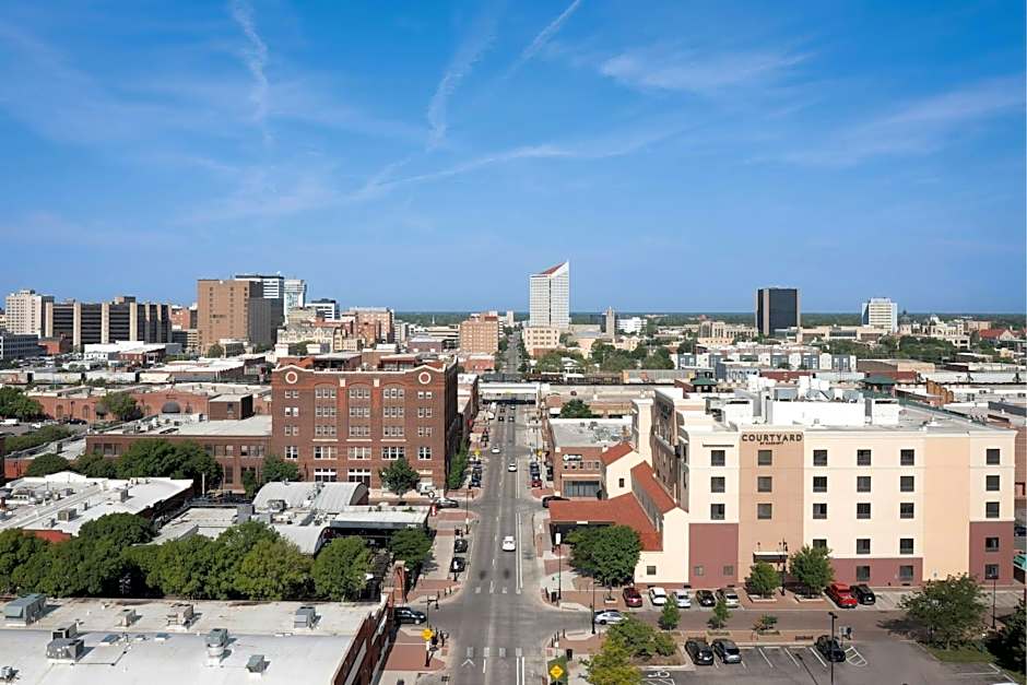 Courtyard by Marriott Wichita at Old Town