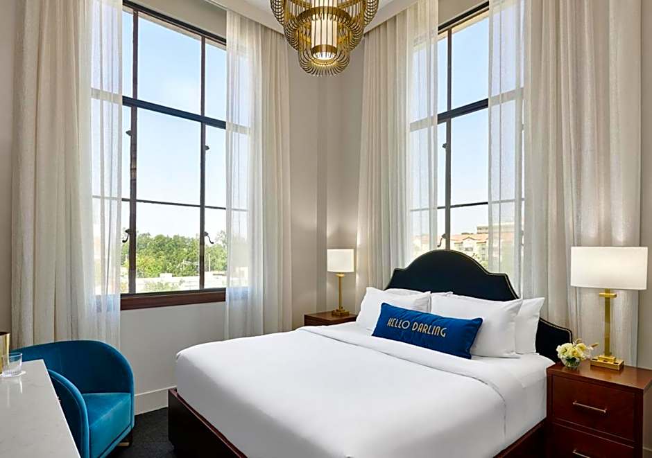 Standard 1 King Bed — 4 fotoğraftan 1. fotoğraf